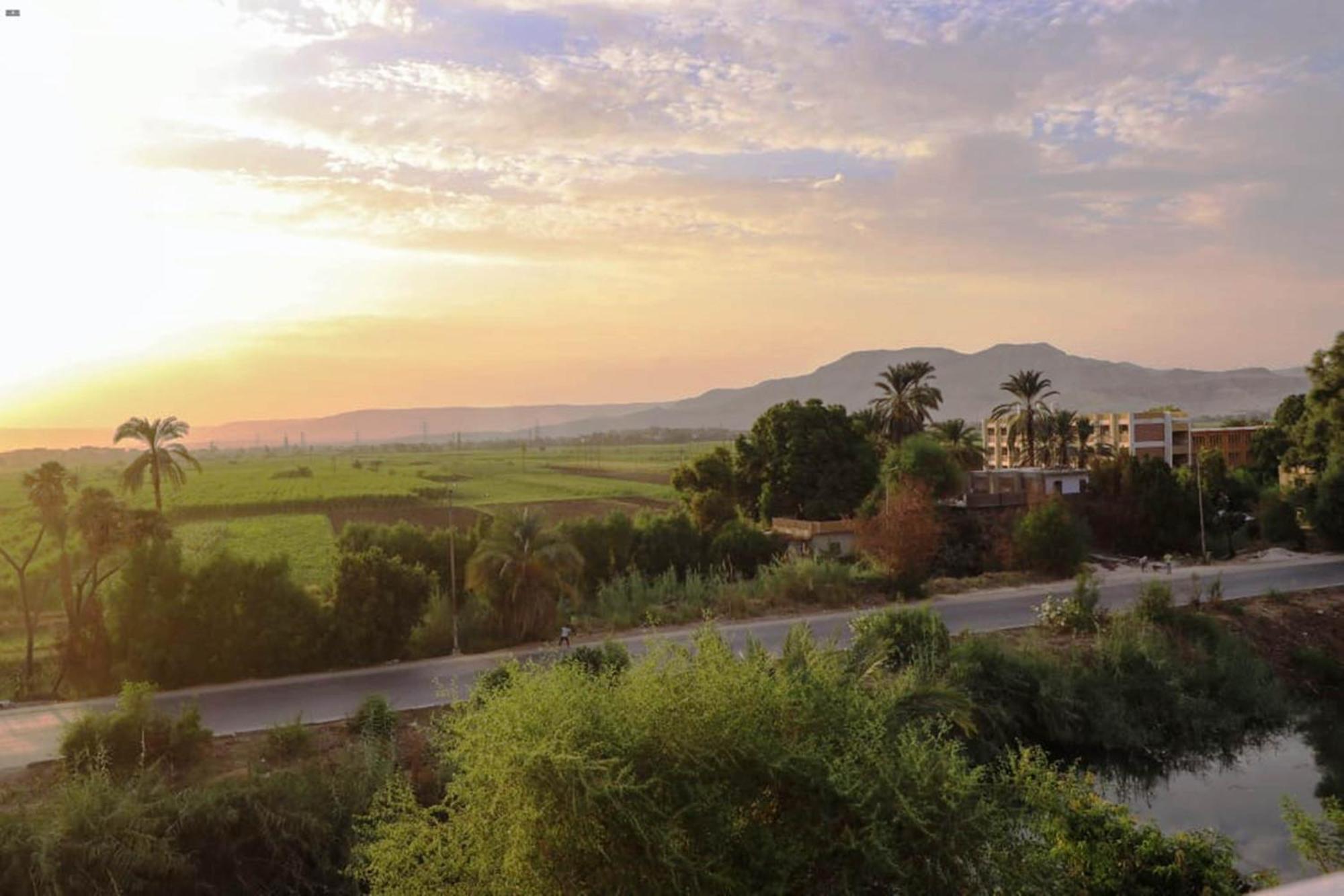 Luxor View Hostel エクステリア 写真
