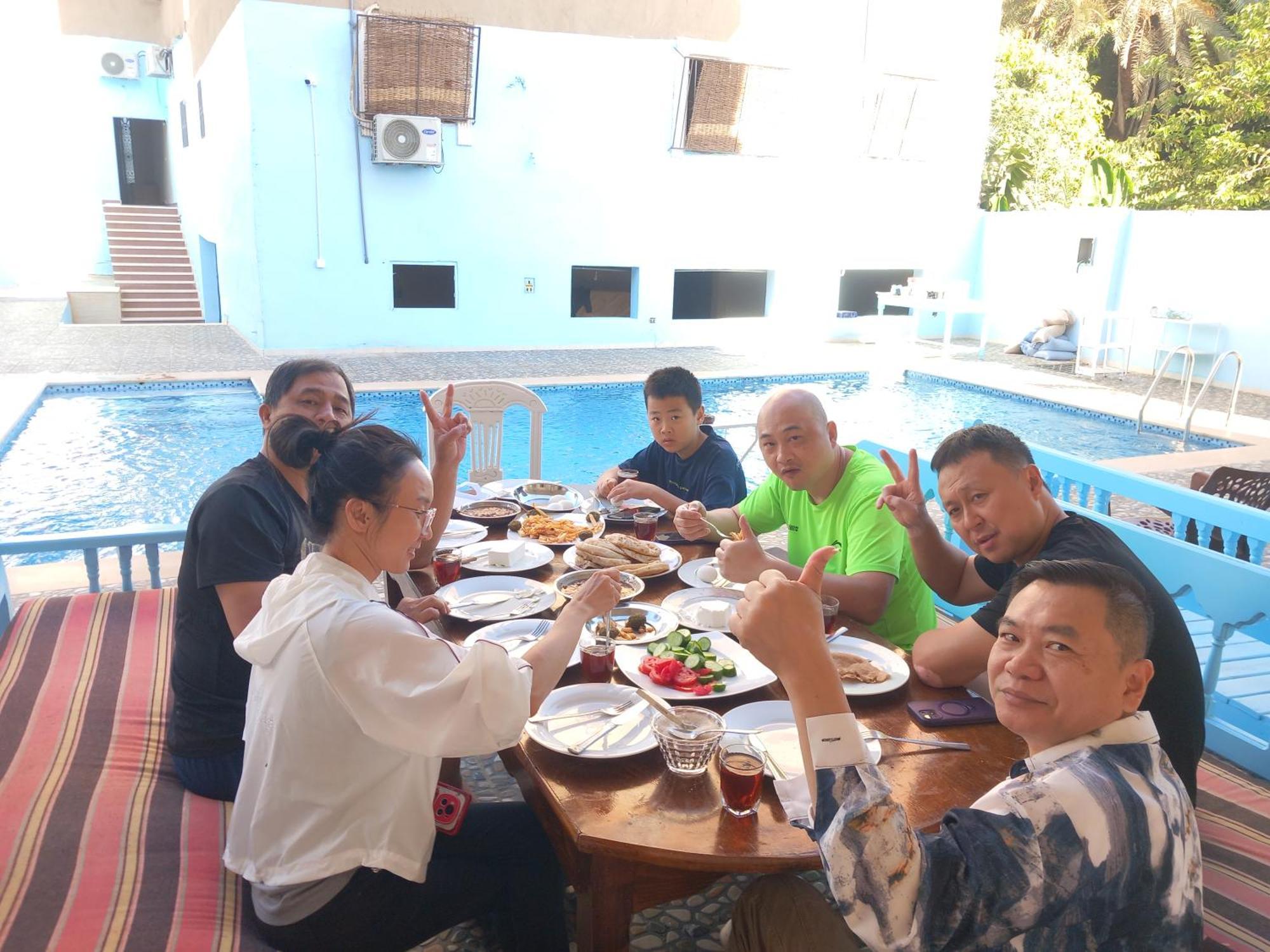 Luxor View Hostel エクステリア 写真