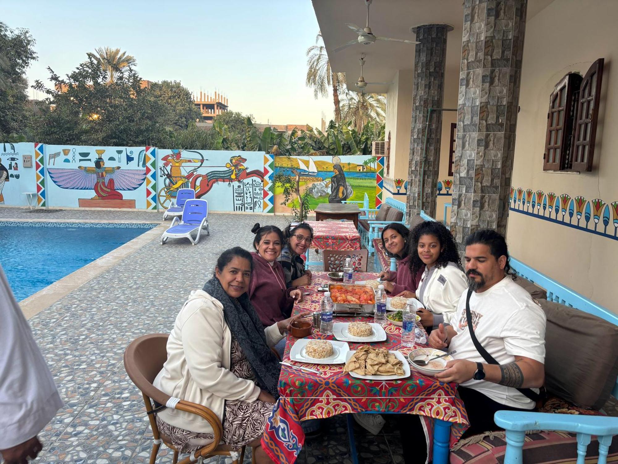 Luxor View Hostel エクステリア 写真